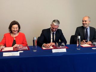 Signature de la nouvelle COG Etat-CNAF 2023-2027
